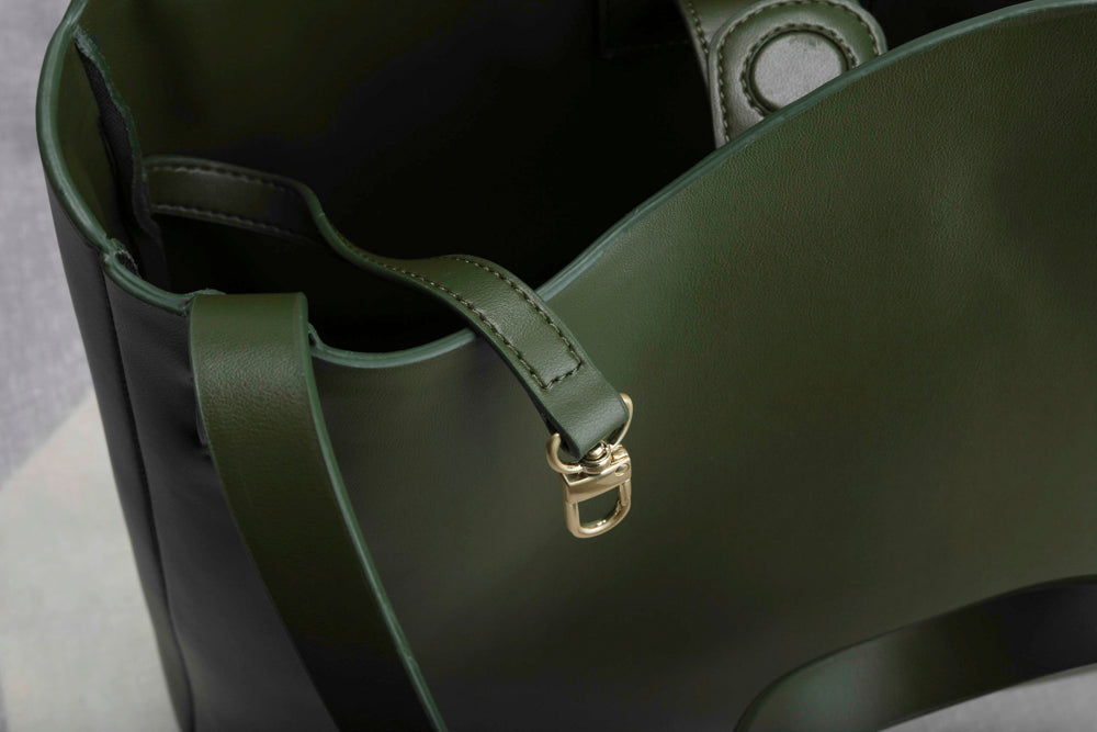 December Decoded: Why Sarjaa Handbags Are Your Party-Season MVP